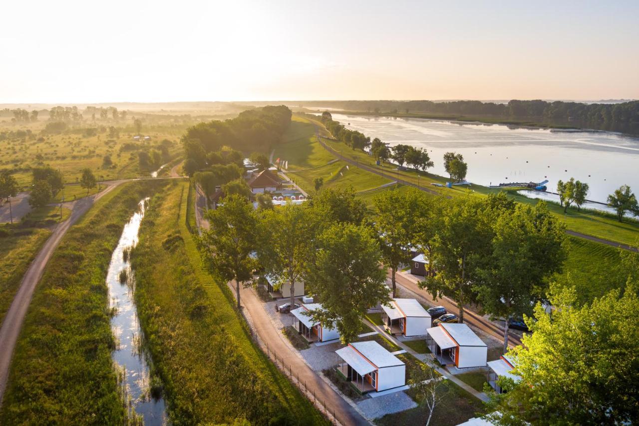 Tisza-To Apartmanpark Kiskore Экстерьер фото