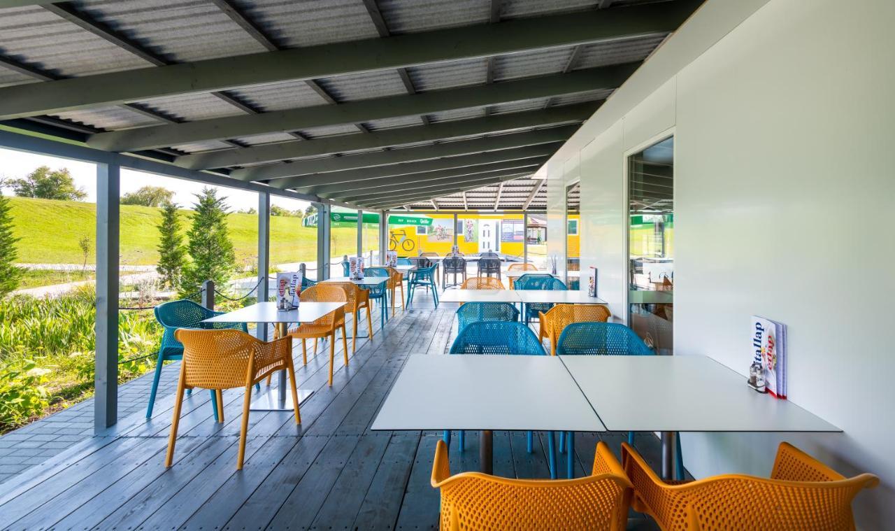 Tisza-To Apartmanpark Kiskore Экстерьер фото