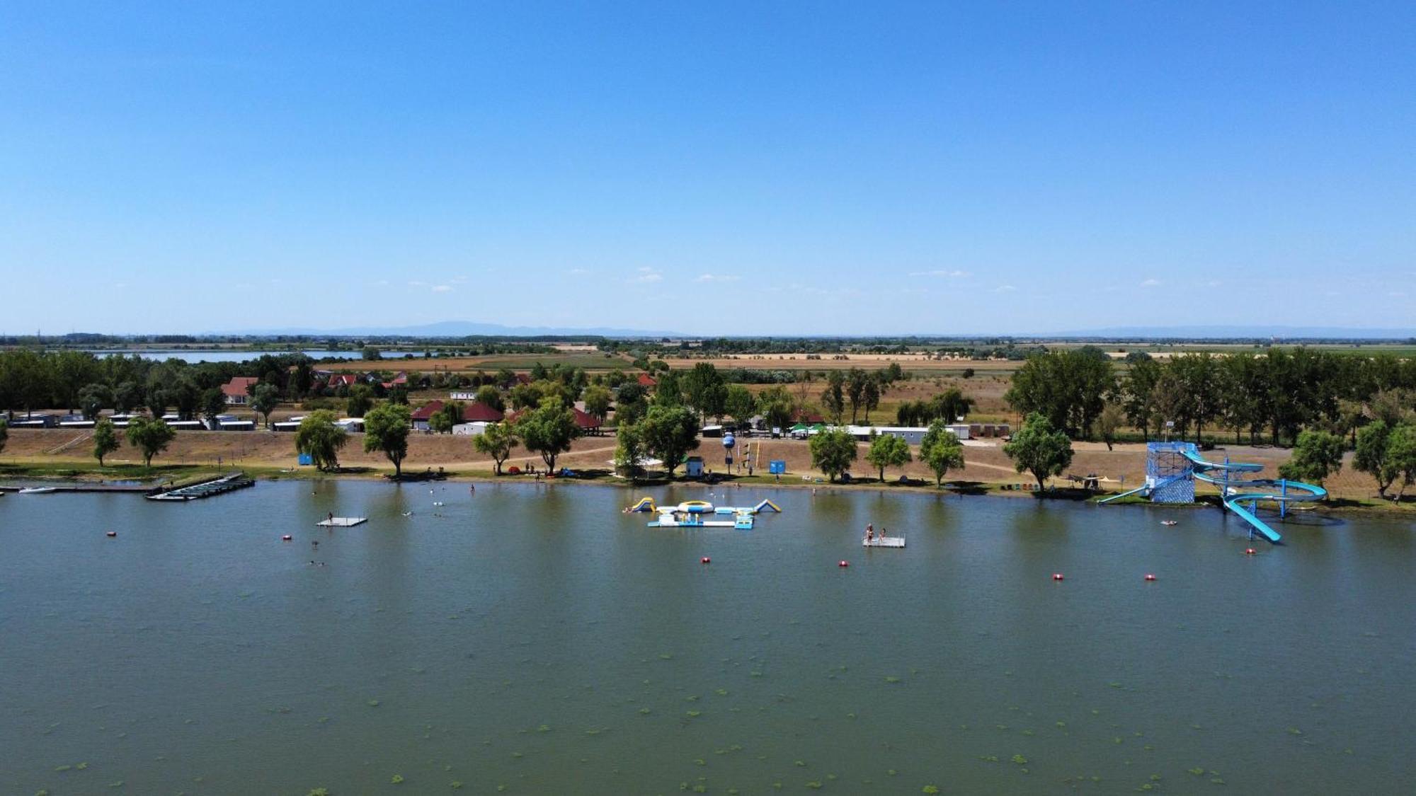 Tisza-To Apartmanpark Kiskore Экстерьер фото